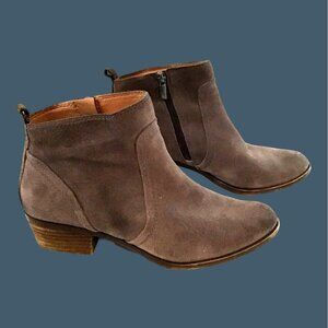 LUCKY BRAND - WOMENS DARK GRAY ANKLE SUEDE LOW HEEL BOOTS SIZE 8